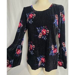 Northern Reflections velvour textured bell sleeve floral print top- Size Medium